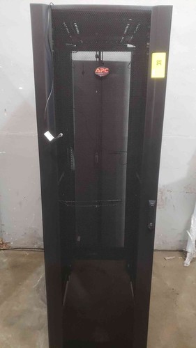 Apc 42u fully enclosed server - fully,