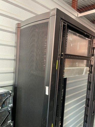 Apc netshelter server rack - netshelter,