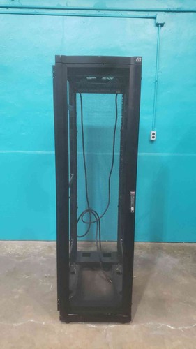 Apc netshelter 42u - netshelter, server