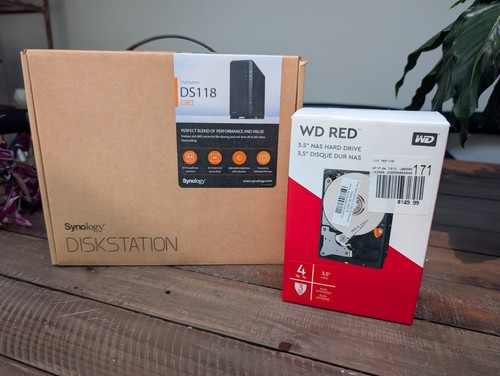 Synology ds118 nas with - 4tb, wd