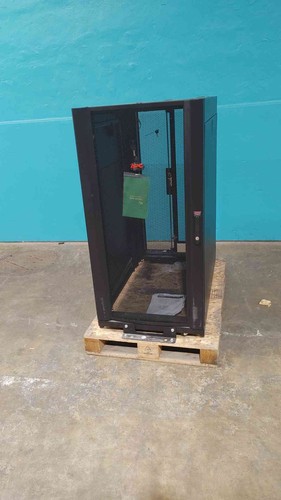 Apc netshelter 42u server - netshelter,