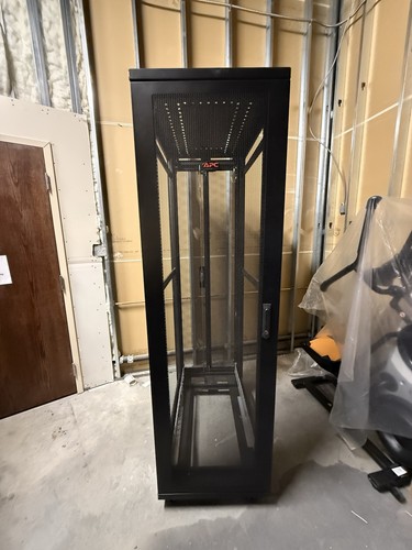 Apc sever rack cabinet - apc,